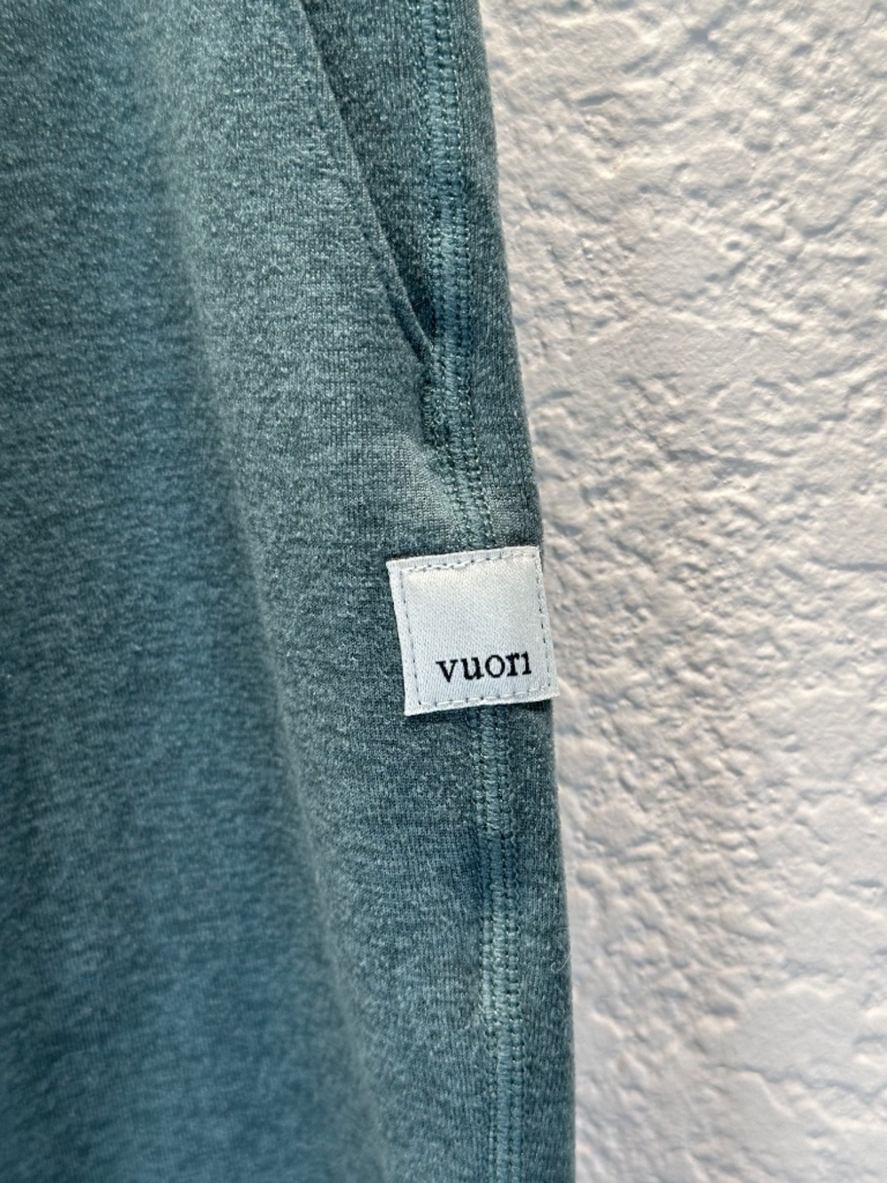 Vuori Womens Jogger The Rise The Shine Sz. M Medium Pull on Adjustable Logo Gym - Picture 8 of 13